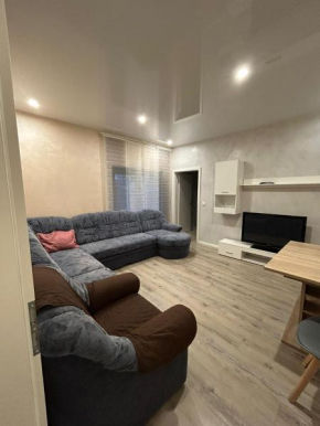 Schöne 2 Zimmer Ferienwohnung mit WLAN Direkt an der Autobahn